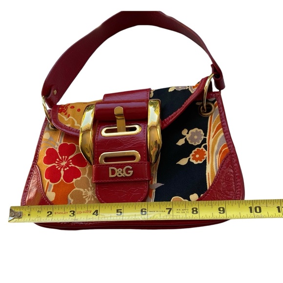 Dolce & Gabbana Rare Red Patent Leather Floral Print Handbag STUNNING! - Picture 6 of 14